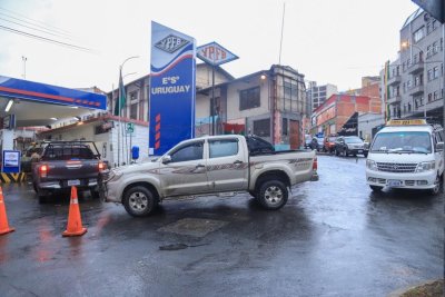 Bolivia says it will eliminate fuel subsidies in 2027