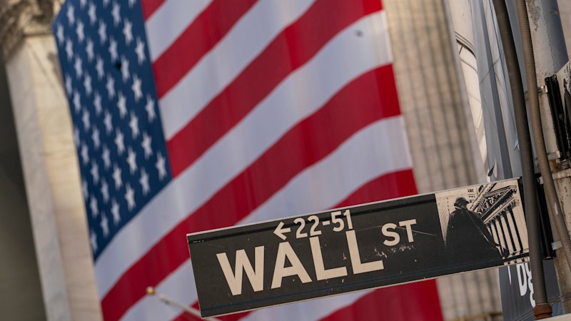 Wall Street rallies as oil ease, clearer rate outlook