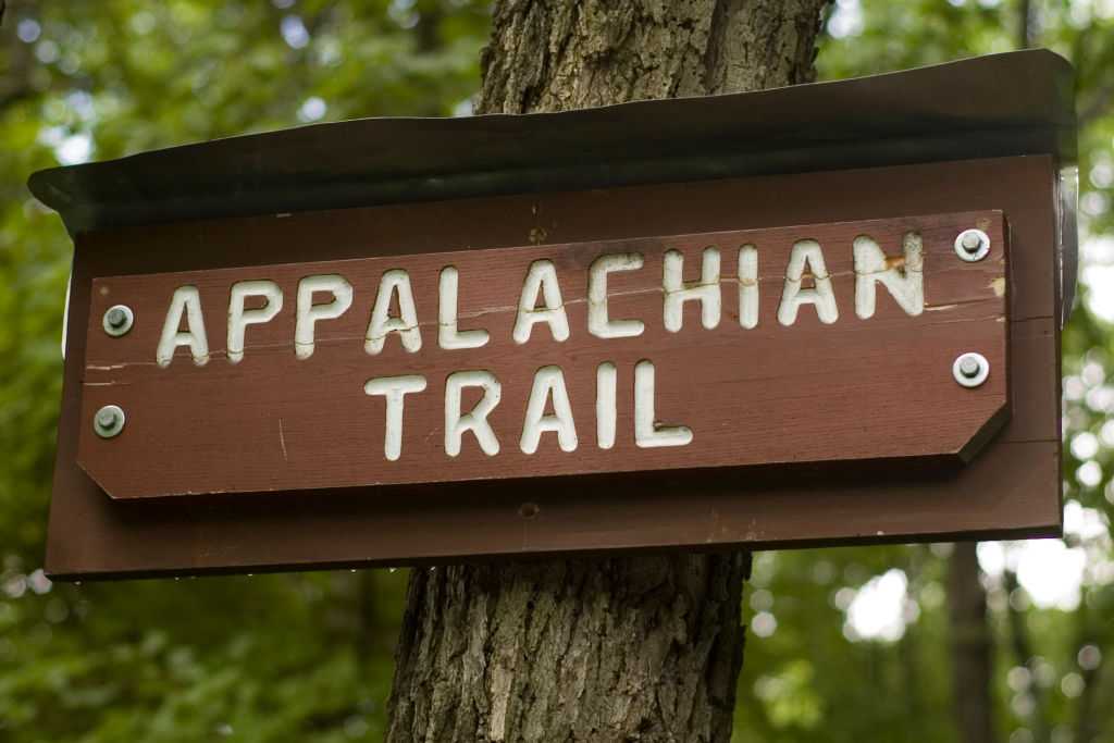 Rock climber from Massachusetts dies in fall near Appalachian Trail