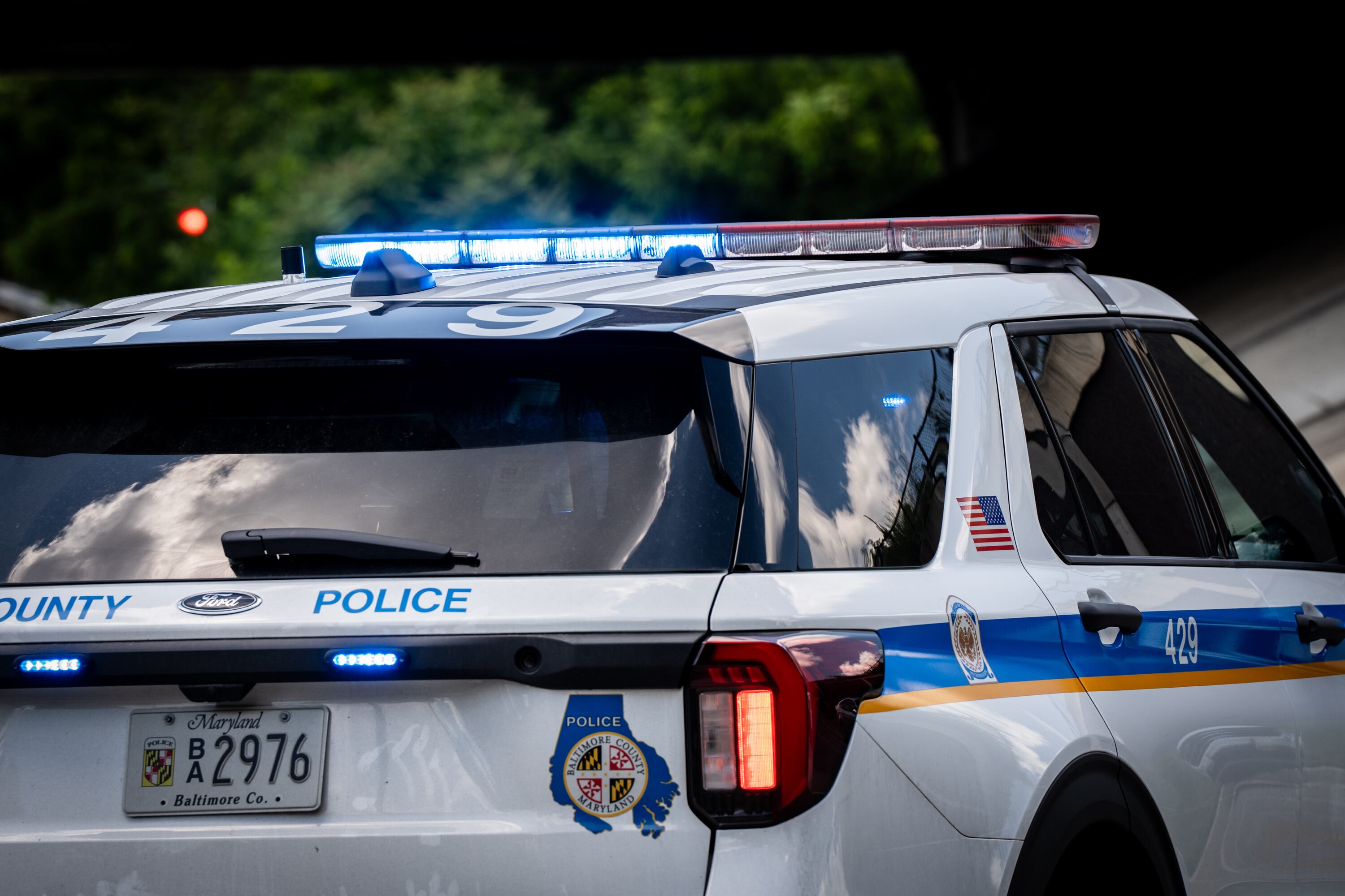 7 hurt after car strikes Dundalk High students walking home