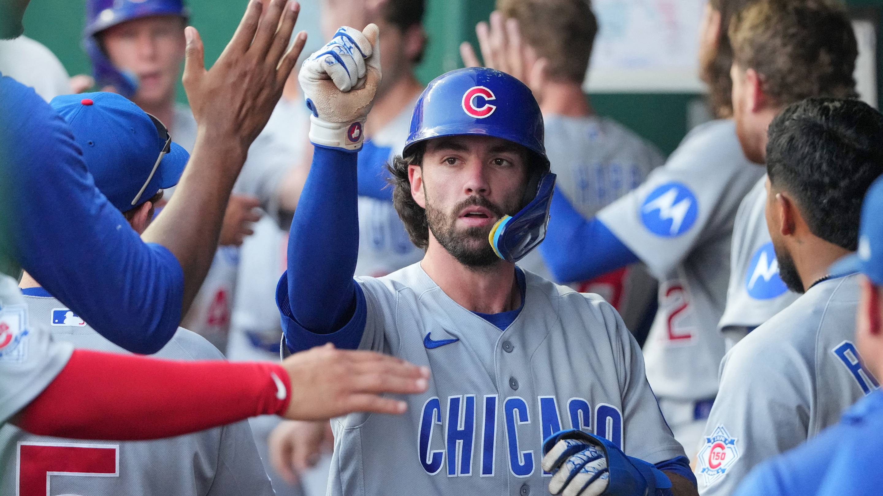 Dansby Swanson Could Throw a Twist Into Cubs-Phillies Wild Card Race