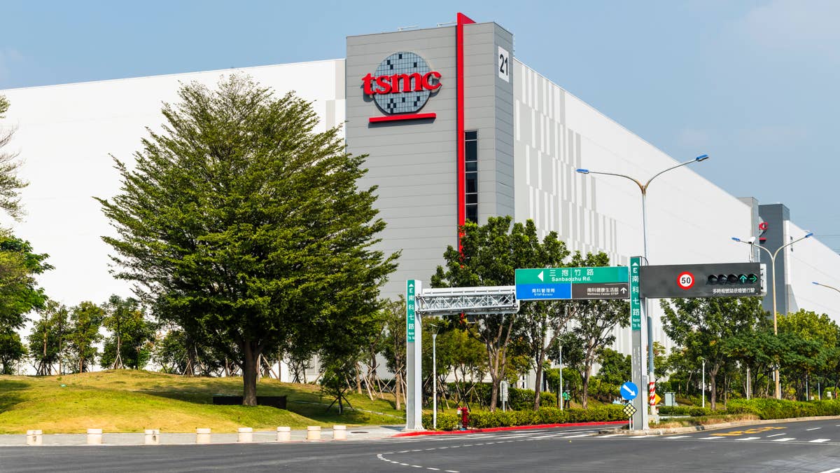 TSMC's rivals are losing ground, and the gap is growing