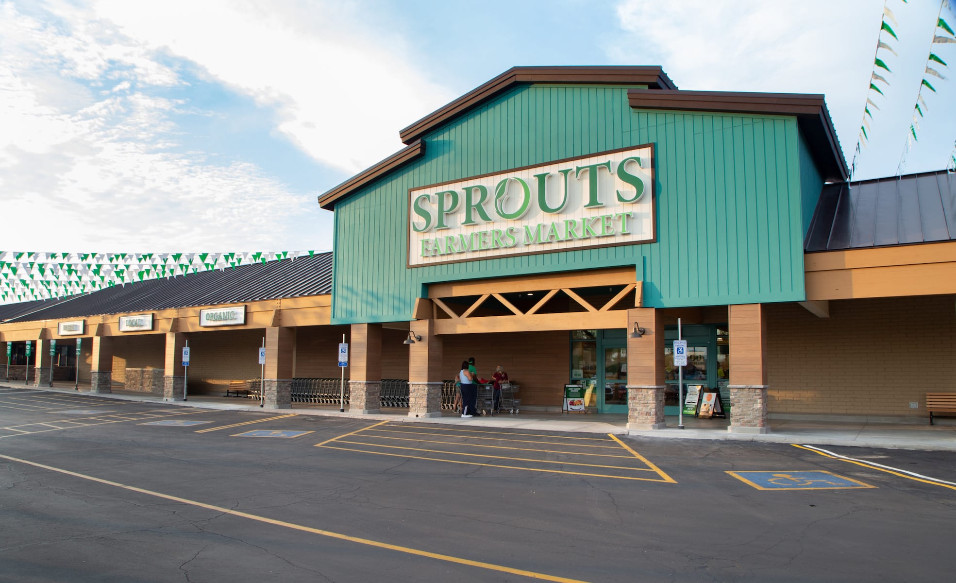 Sprouts Farmers Market to open Sewell store with festivities all weekend
