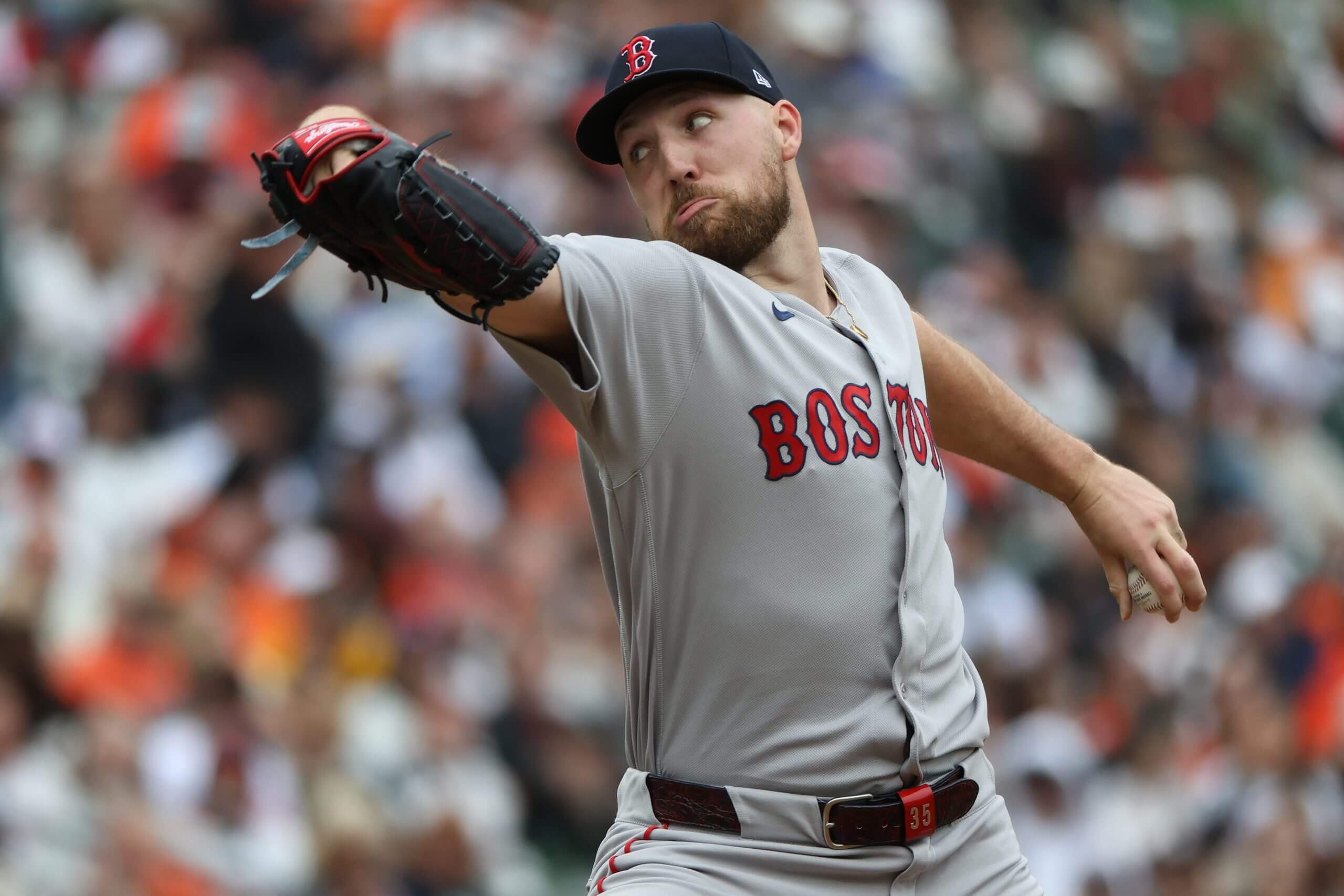 Garrett Crochet pitches off Fenway mound at 80 to 90 percent: 'I just want to contribute'