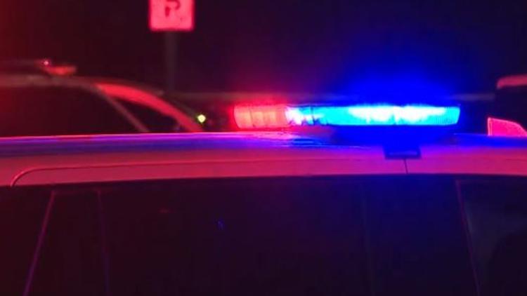 Man arrested for driving the wrong way on Loop 202 Red Mountain, DPS says