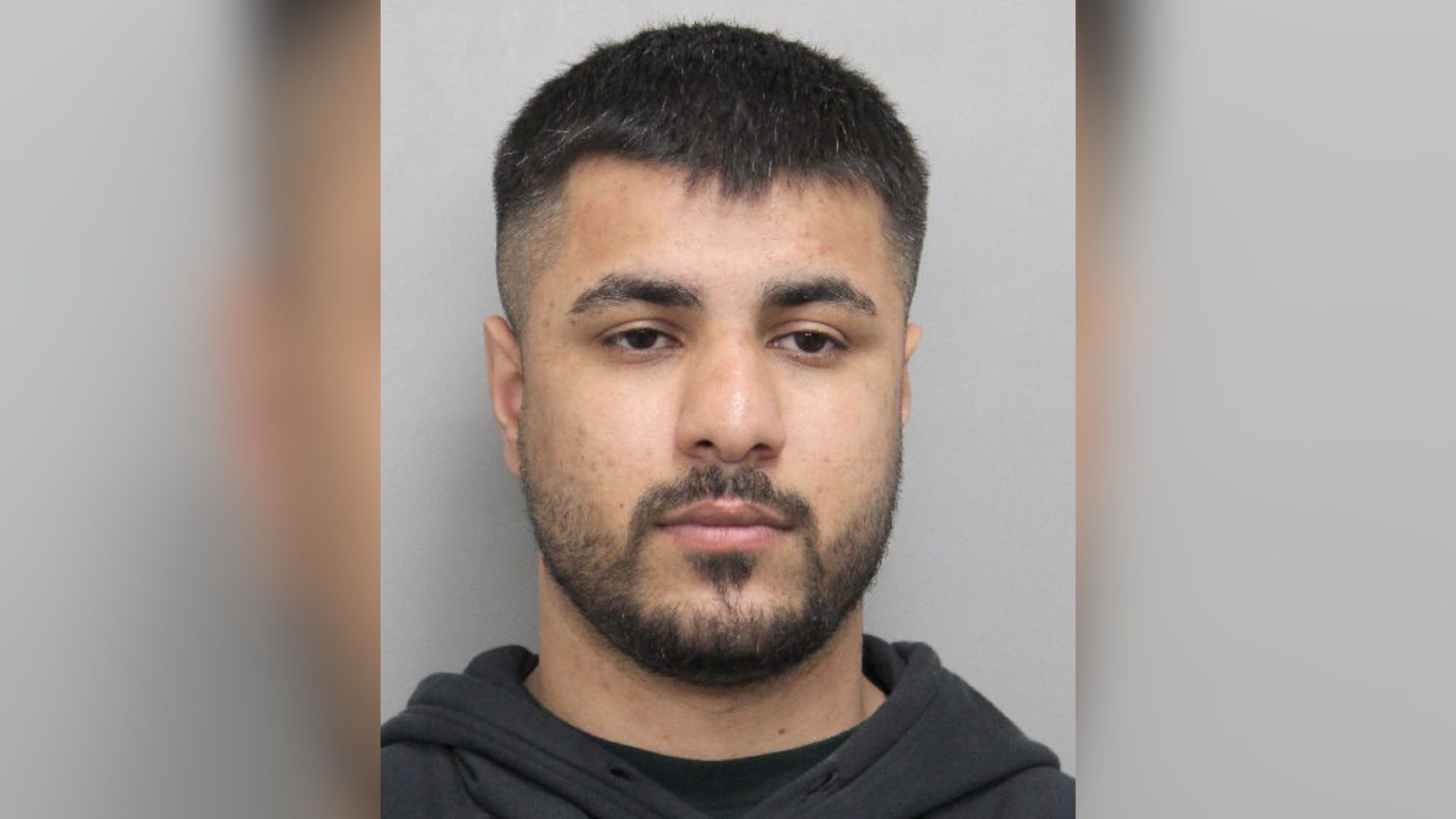 Lyft driver accused of abducting 2 women in Virginia turns himself in
