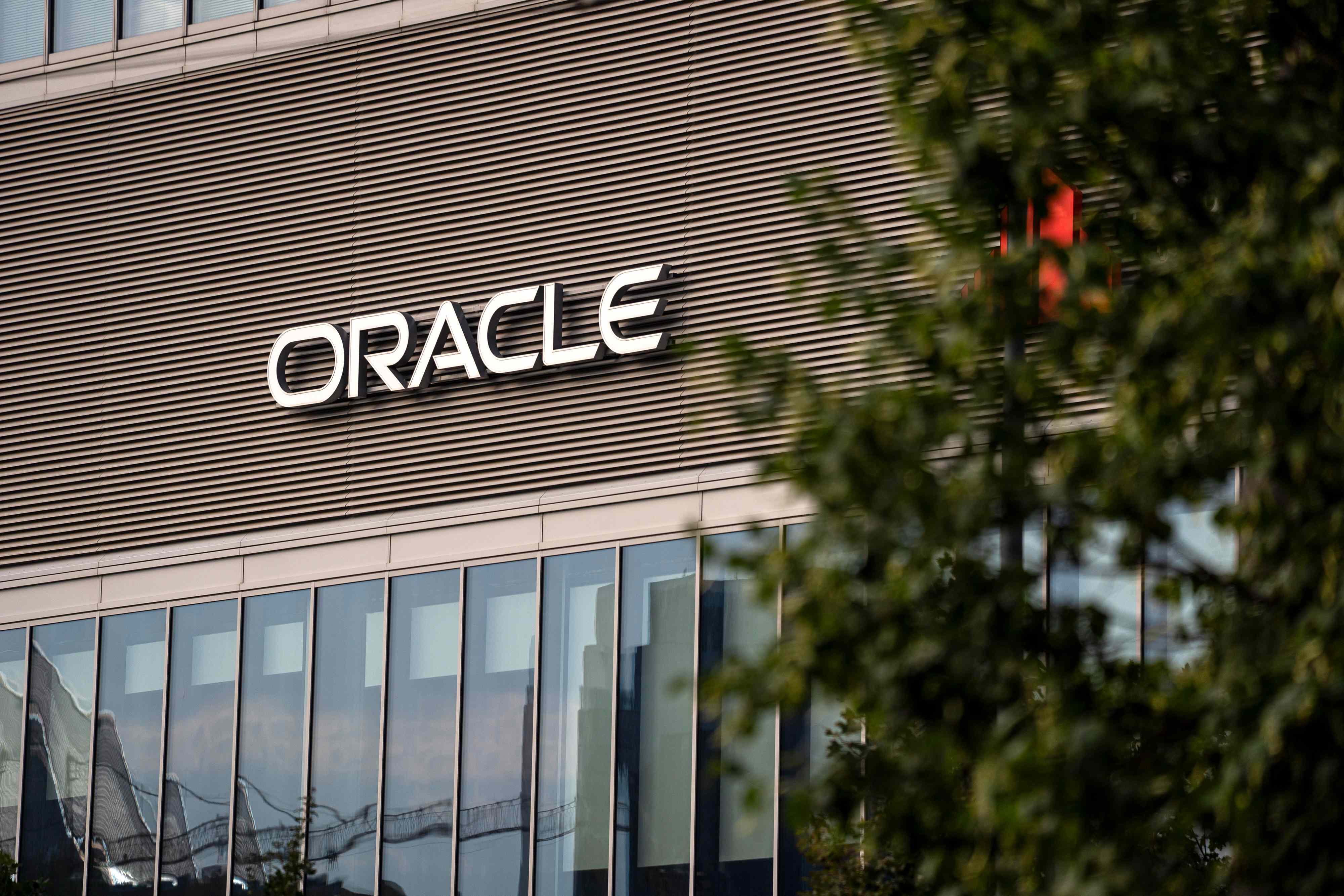 Oracle Stock Jumps as AI Demand Drives Cloud Revenues Higher