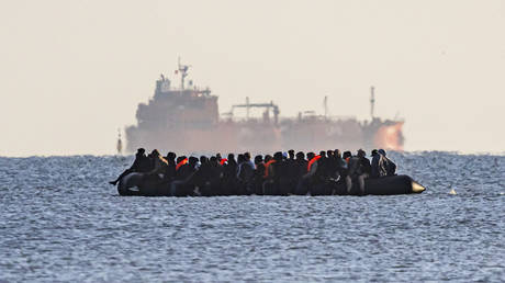 Hundreds of migrants vanish after UK returns them to France – media