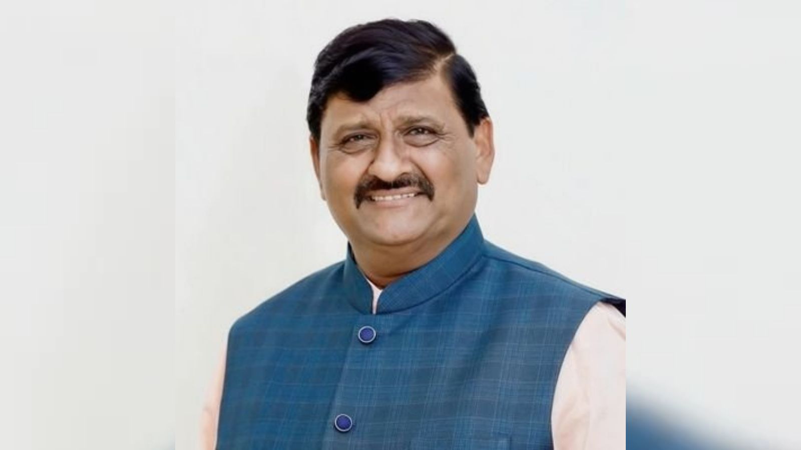 ‘Not builder’s fault’: Gujarat minister on slab collapse in Gandhinagar that injured workers