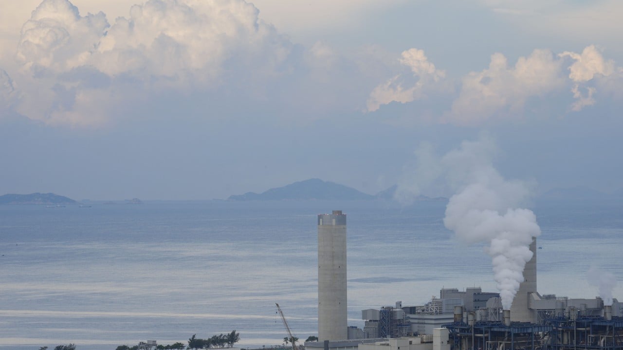 Probe launched after body of mainland Chinese woman found in sea off Lamma