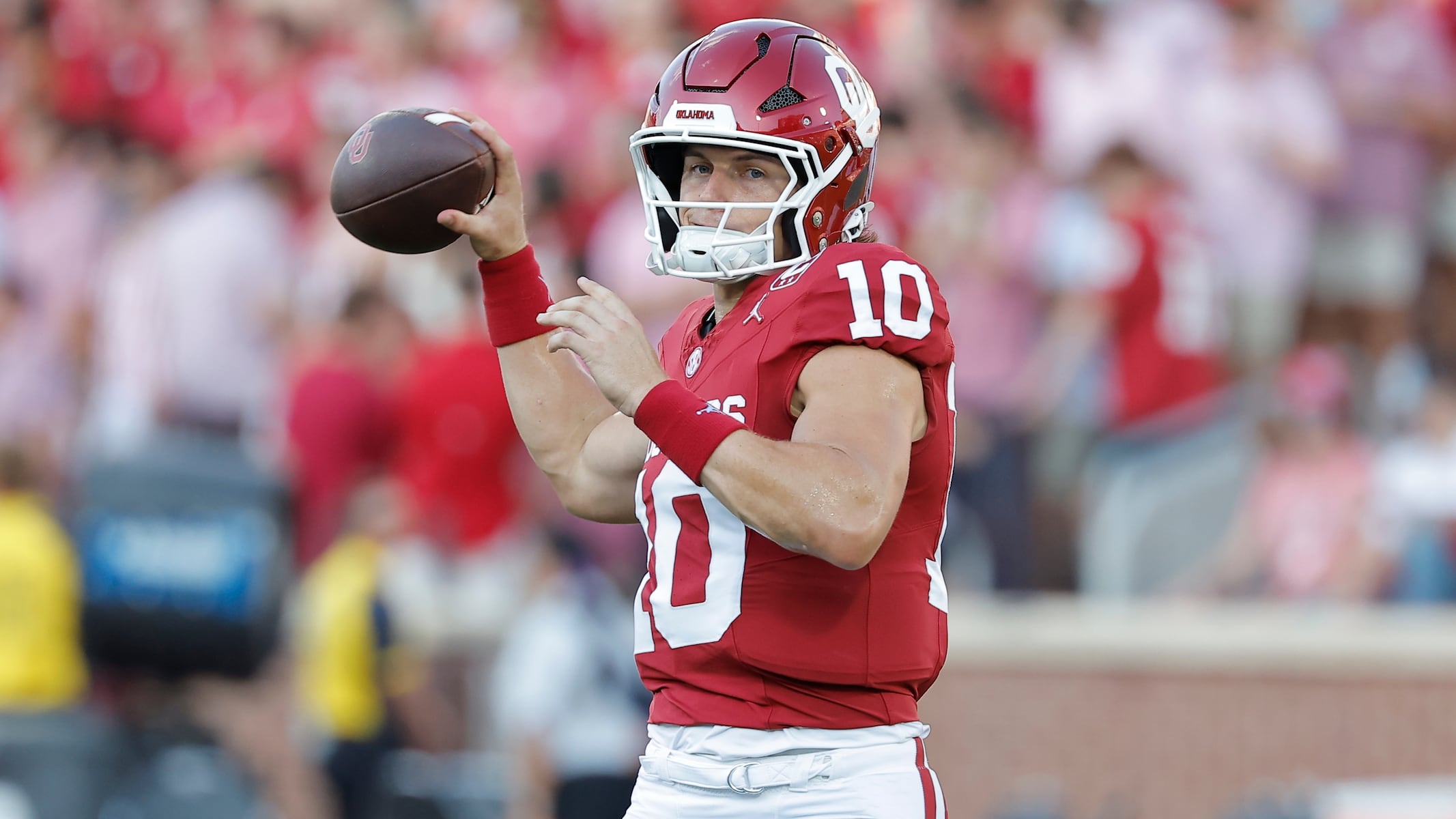 Streameast alternatives to watch every college football game for free today