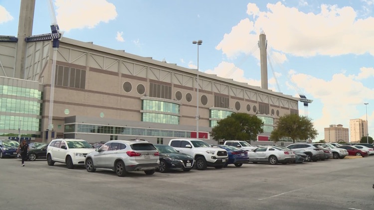 Alamodome warns concertgoers about scams involving parking passes