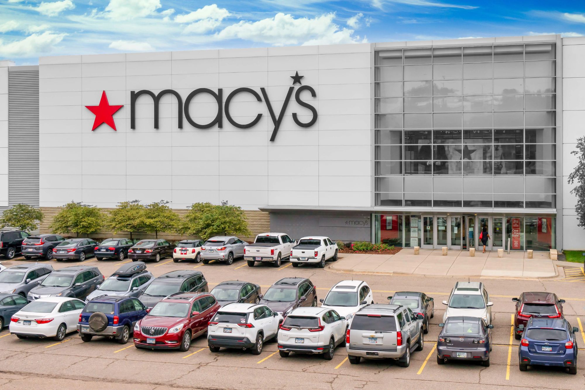 Huge 120,000-sq-ft Macy’s anchor store to be taken over by sporting giant as it eyes $21million overhaul