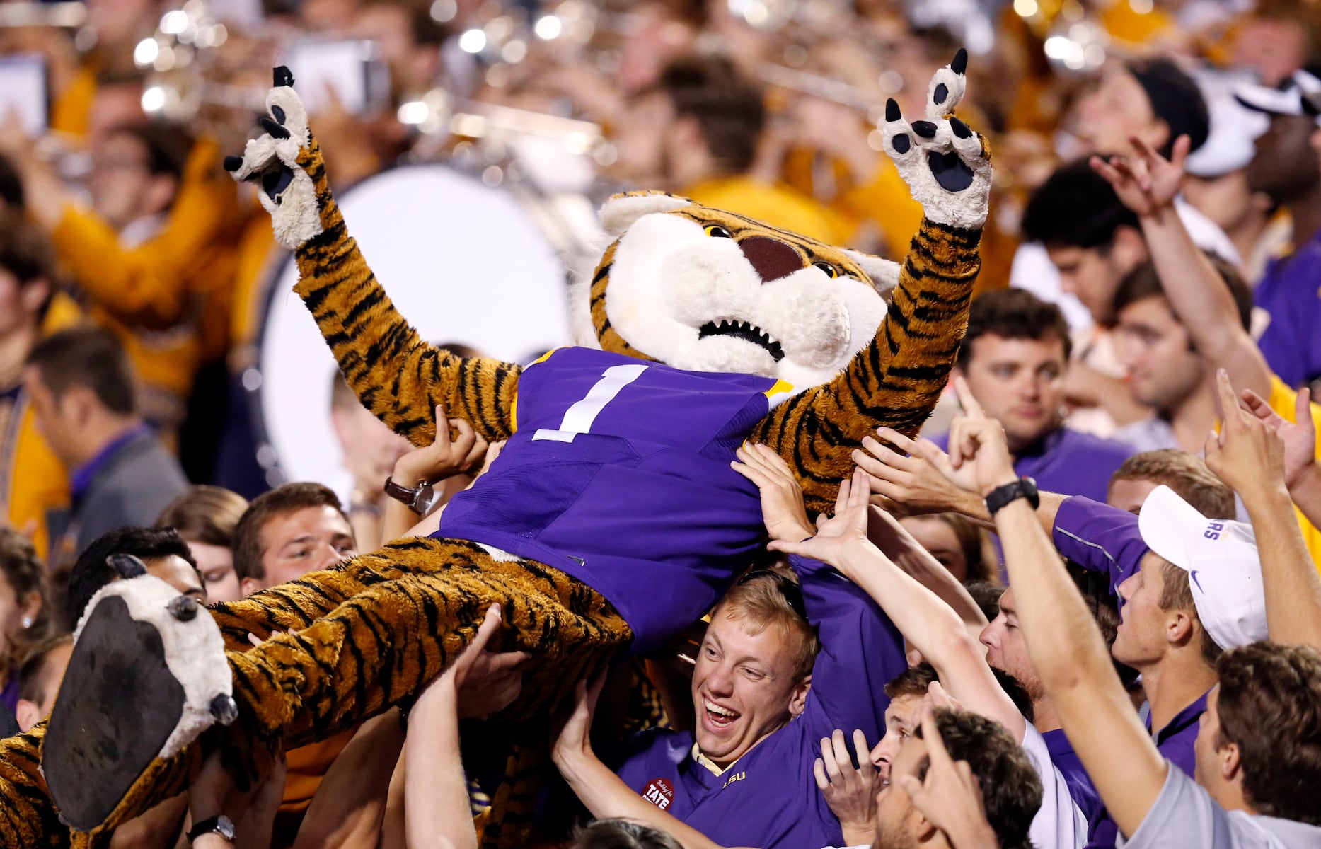 How to watch LSU's streaming only football game today