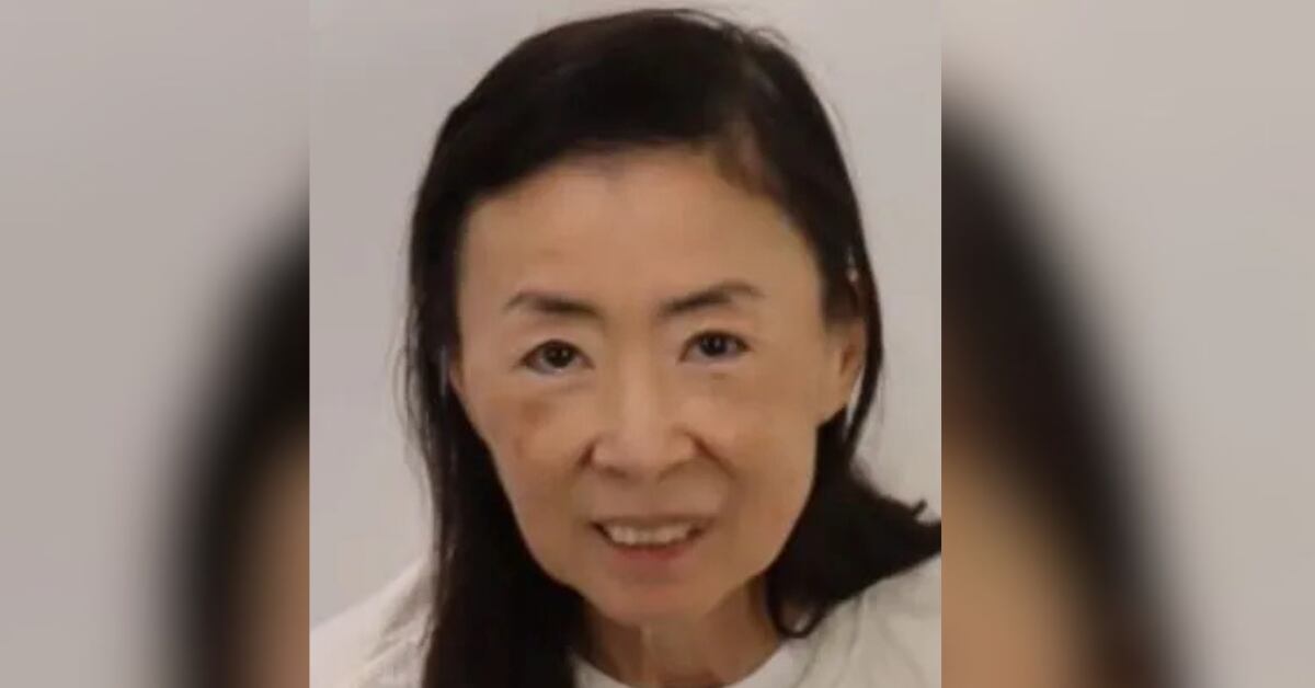 Woman accused of beating her husband to death with a flagpole, reports say