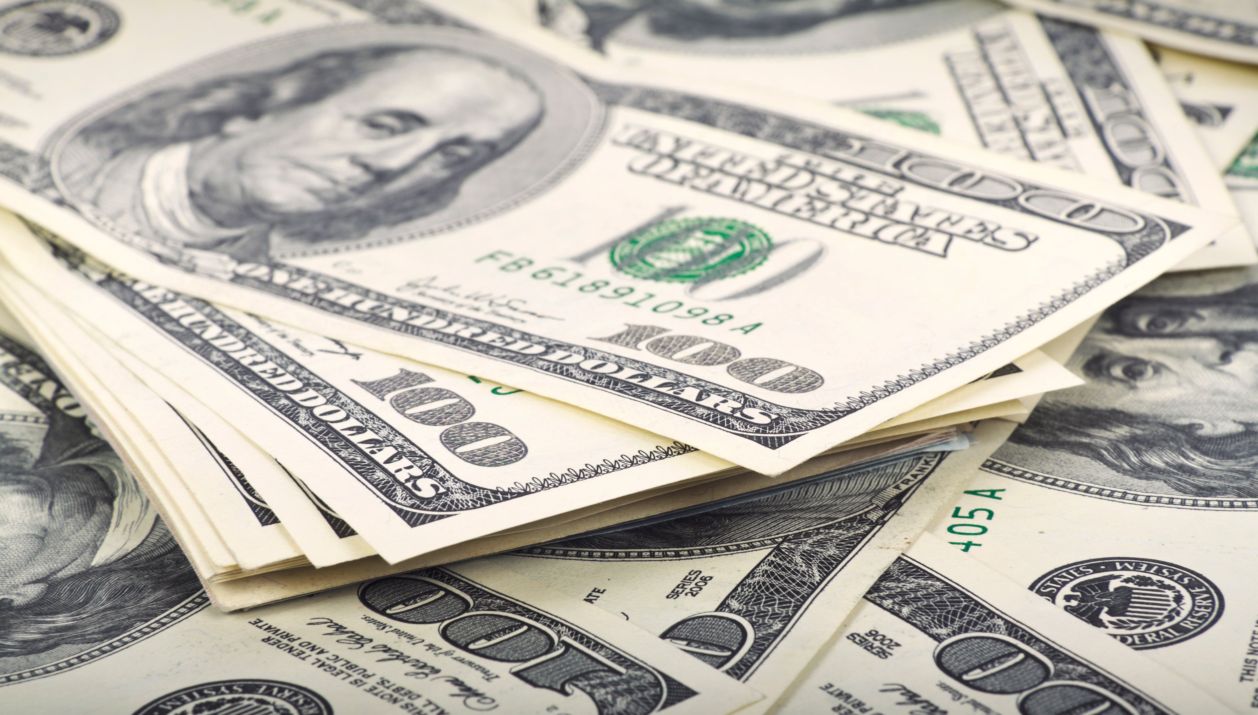 WaFd entering $3.9 billion merger with Florida-based EverBank, creating $75 billion banking giant