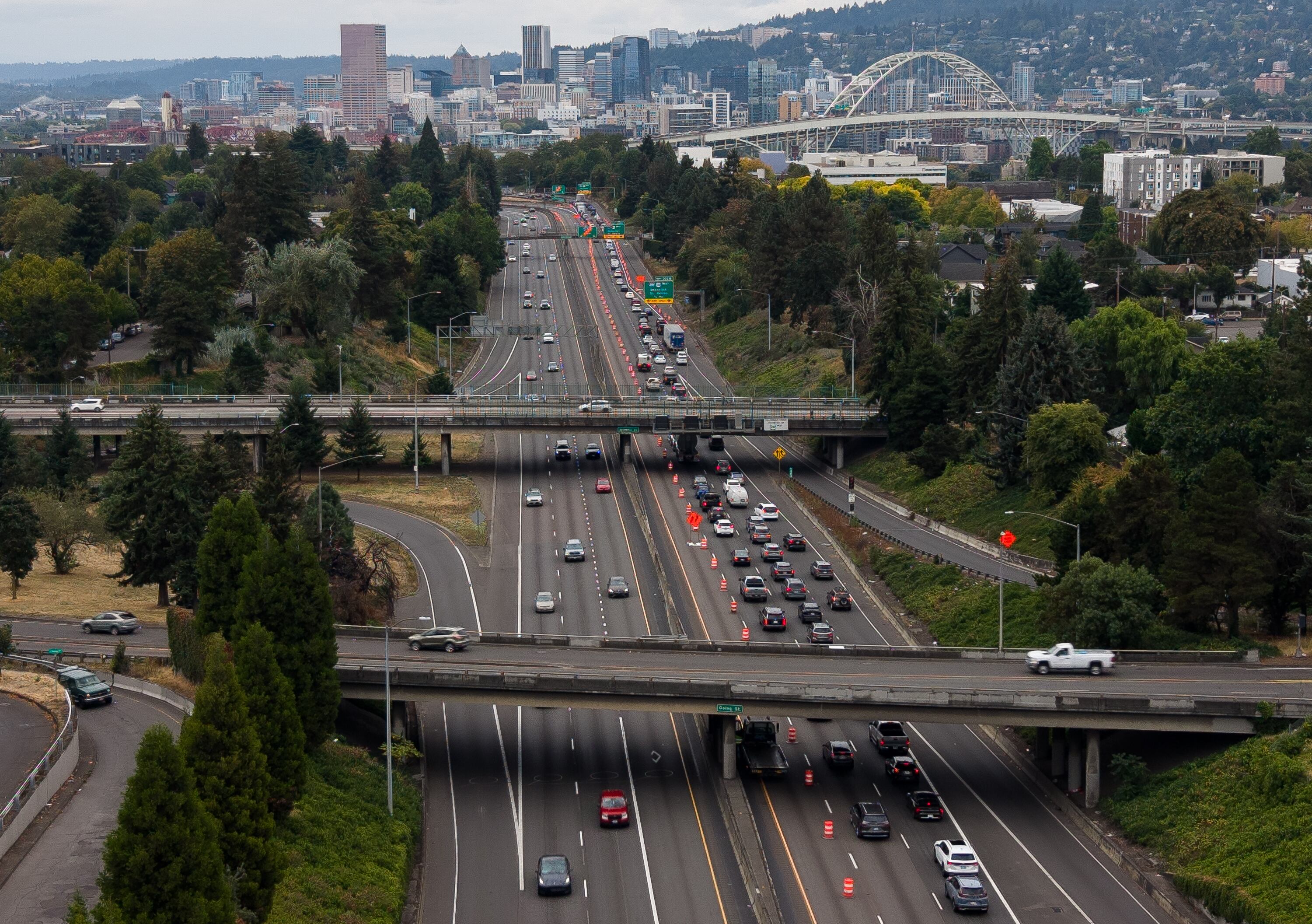 Traffic slows on Portland highways by Rose Quarter as I-5 closures start