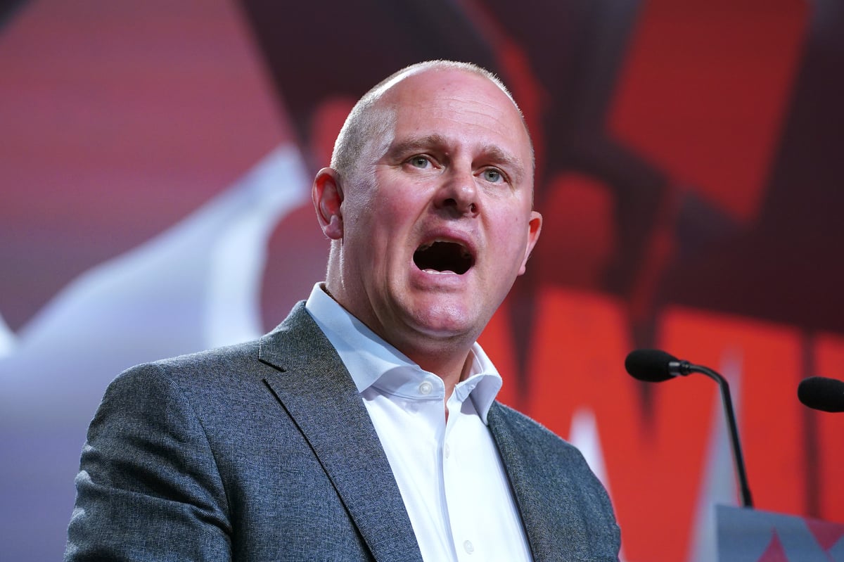 Government urged to deliver crackdown on zero-hours contracts