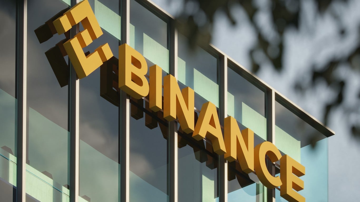 Binance’s Bitcoin Reserves Hit a Two-Year High. Santiment Says Exchange Balances Told You Nothing All Summer.