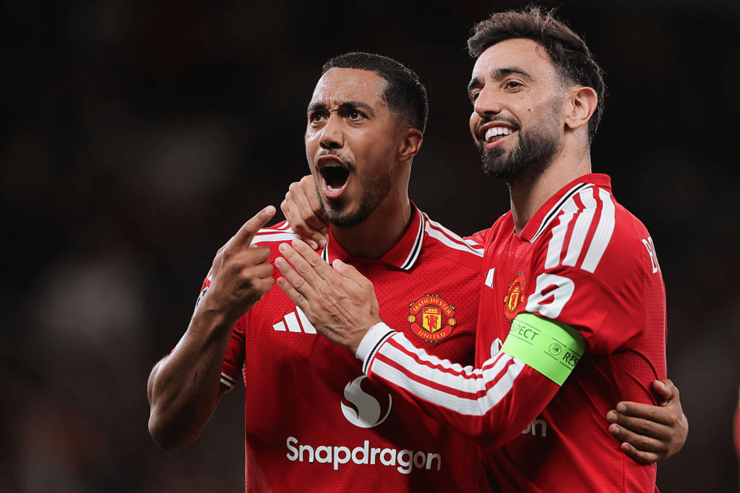 Manchester United vs Manchester City live updates: Premier League derby latest