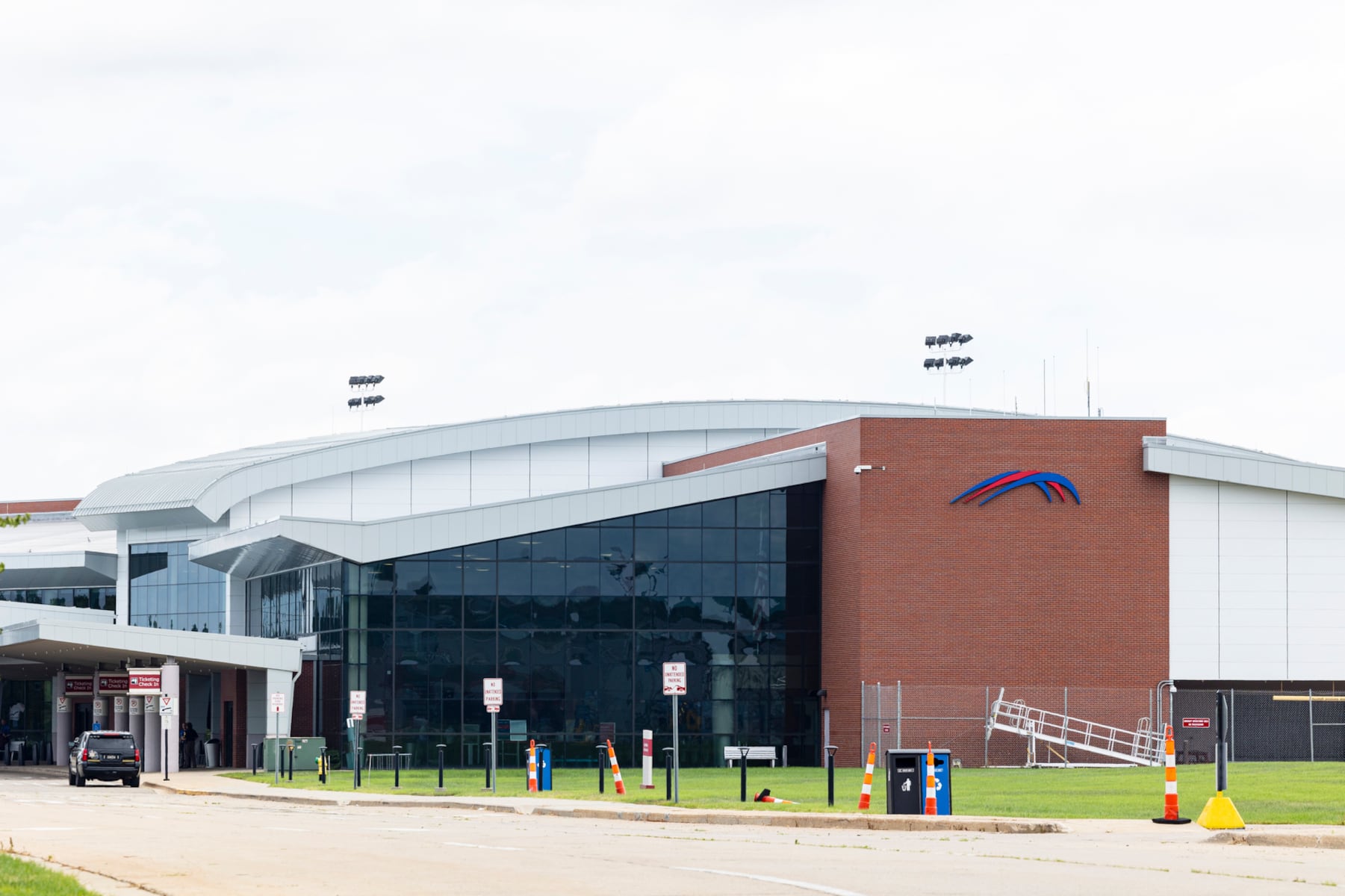 The case for more flights? Kalamazoo airport reports strong summer
