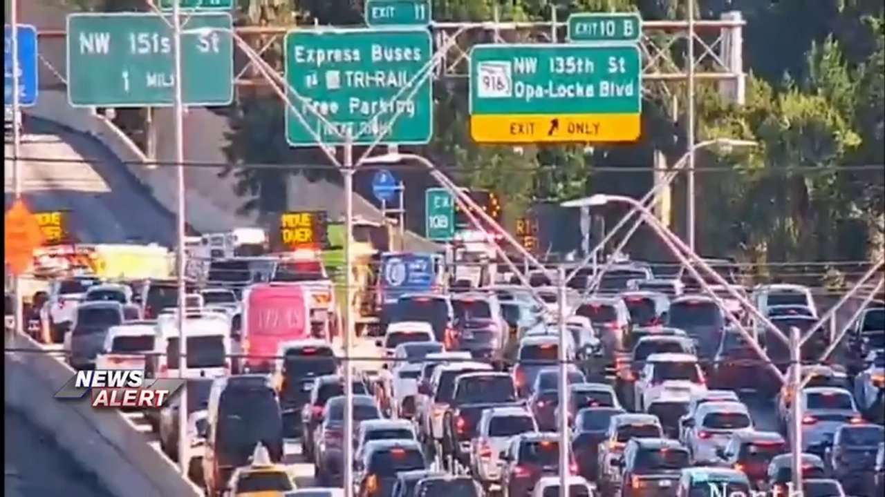 2 hospitalized after multi-vehicle traffic crash on I-95 NB in North Miami
