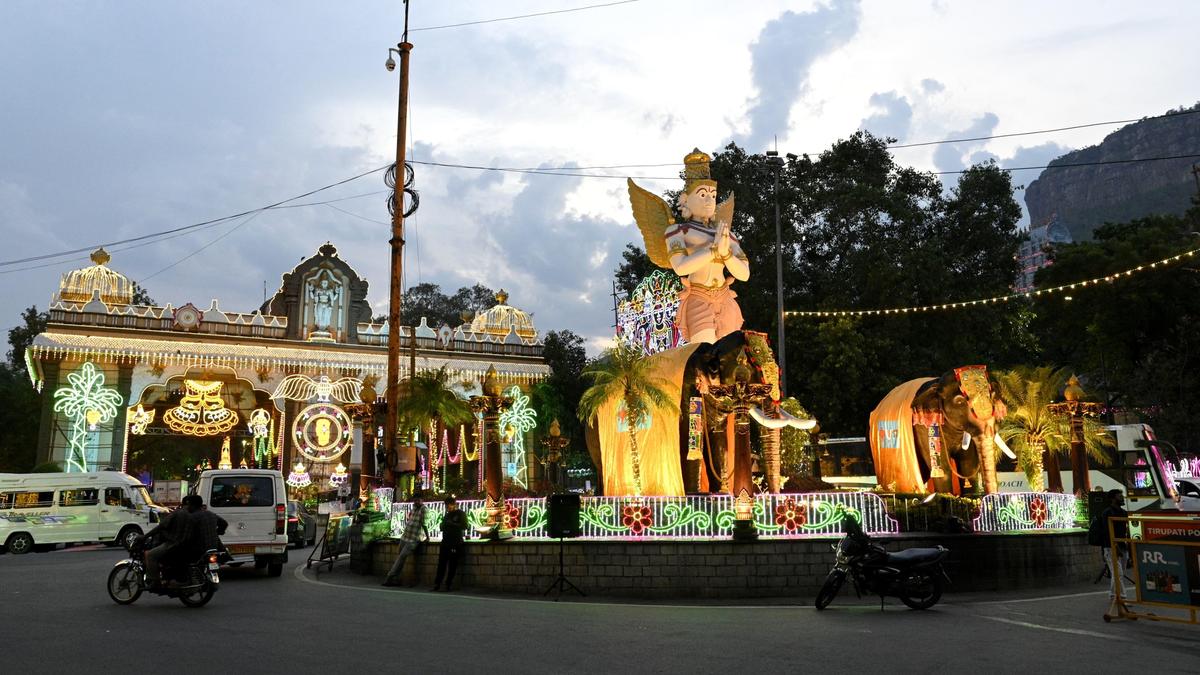 No restrictions on private vehicles during Tirumala Brahmotsavams, say police
