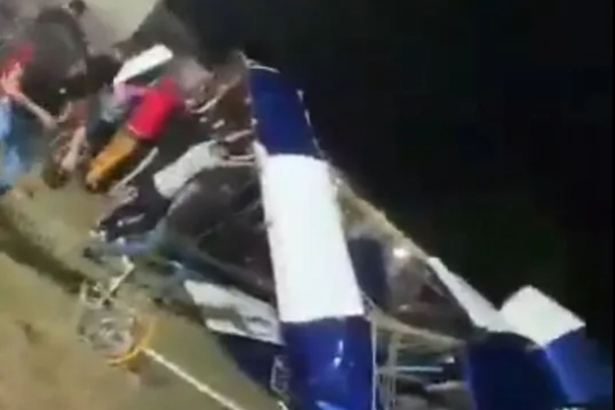 ‘Flying chairs’ fairground ride crashes to the ground injuring seven kids in Venezuela