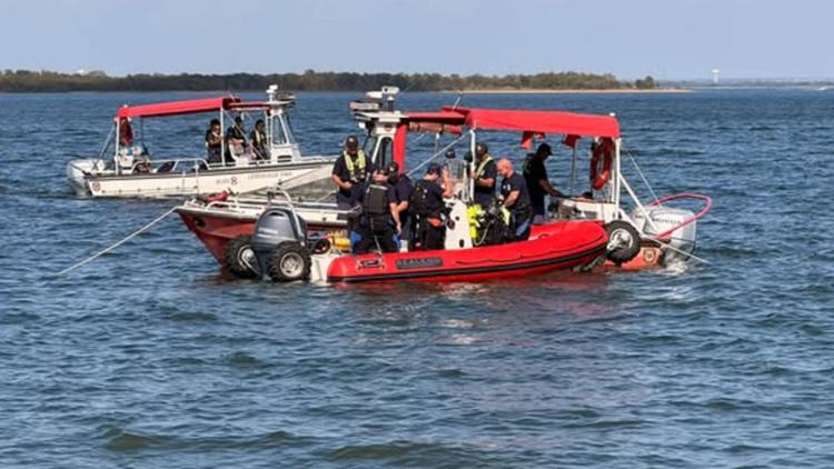 Body recovered at Lake Lewisville after searching for missing person