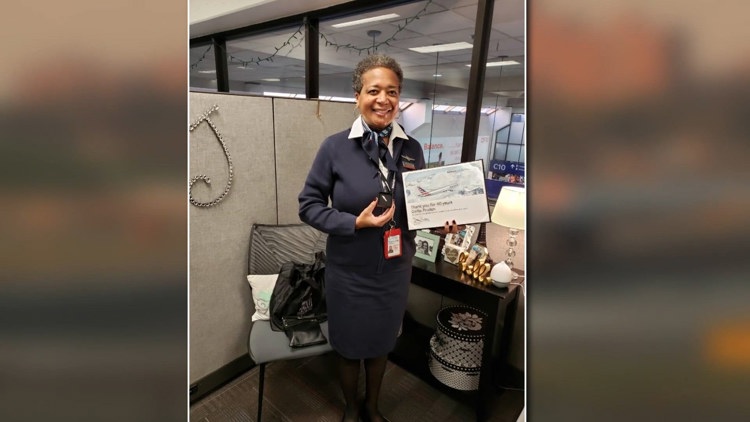 9/11 grounded her plane in Canada; 25 years later, a Virginia flight attendant's story is being told on stage