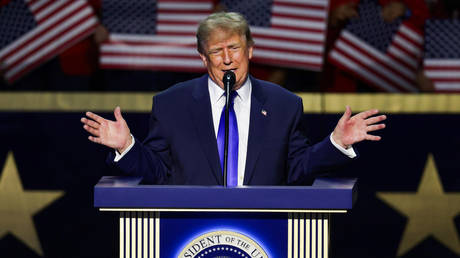 Trump floats Iranian oil takeover