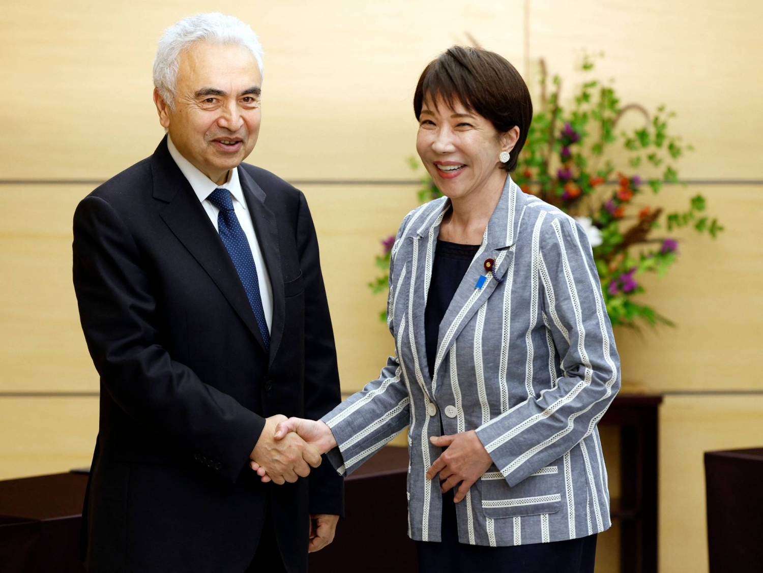 Takaichi seeks closer cooperation with IEA on energy security