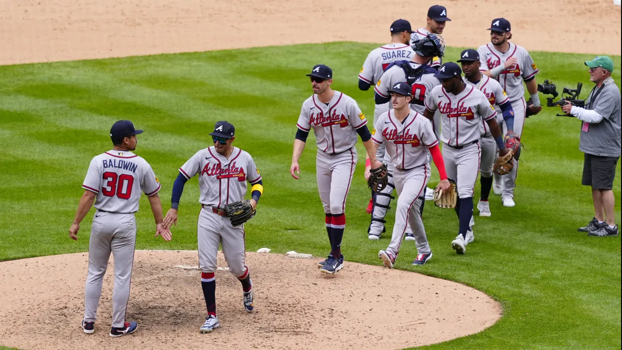 Braves re-sign $4M seven-year veteran hurler for 4th time in two months with October looming