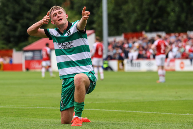 Nottingham Forest land Shamrock Rovers striker Michael Noonan on free transfer