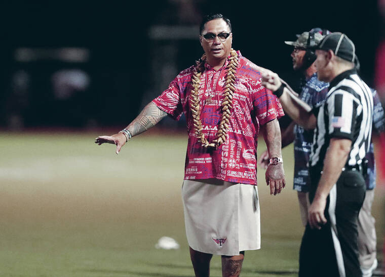 Tupu Alualu out as Saint Louis football coach
