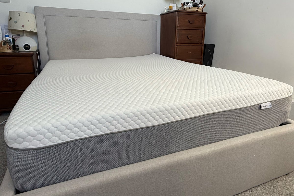 Dusk’s affordable memory foam mattress surpassed all my expectations