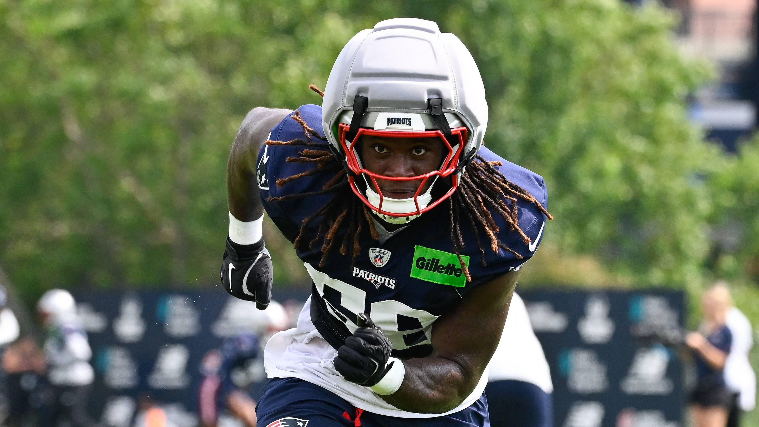 Patriots Make Flurry of Roster Moves, Reunite With Familiar Rookie