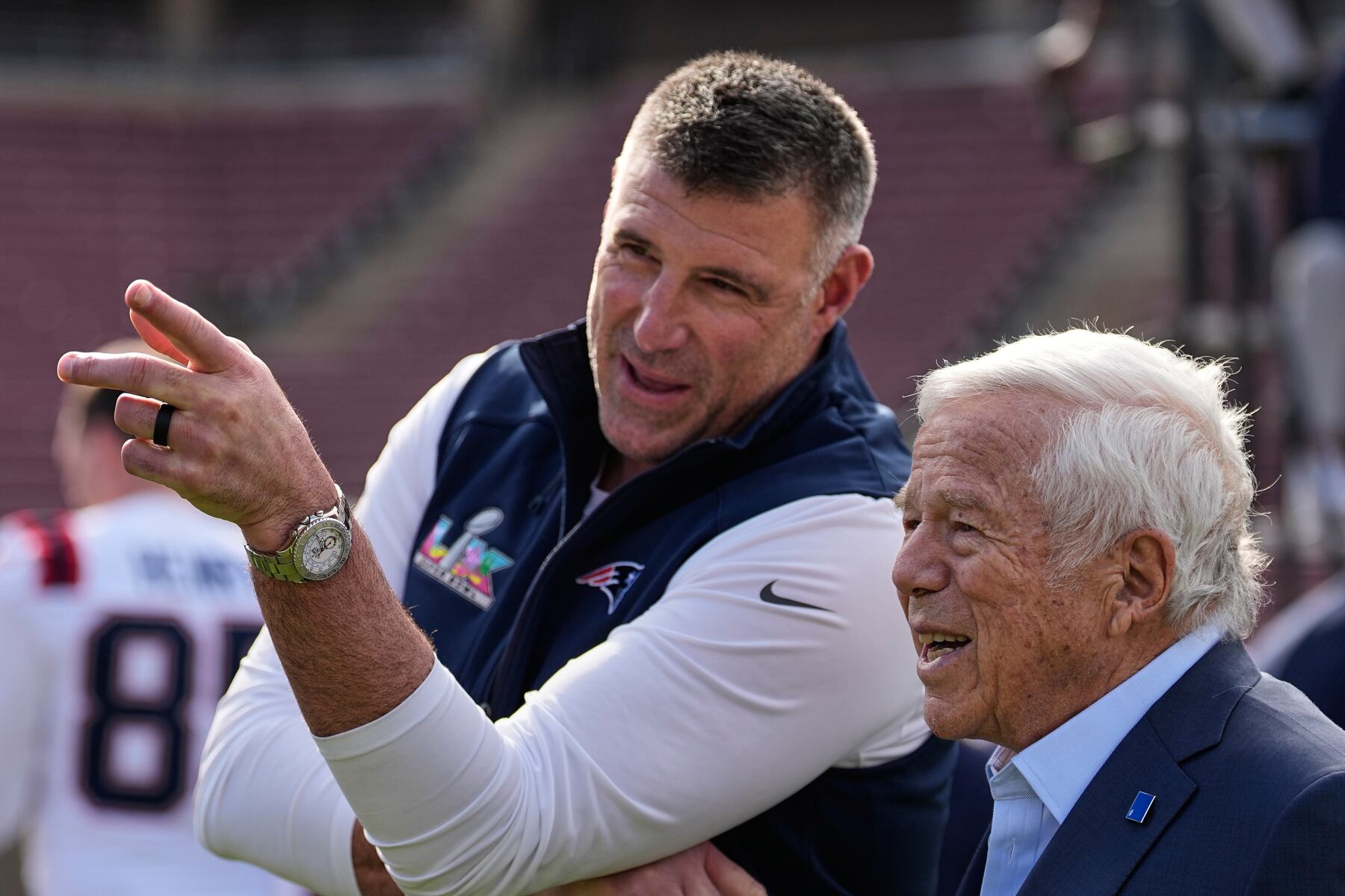 NFL owner reacts to Macklemore’s accusation with statement