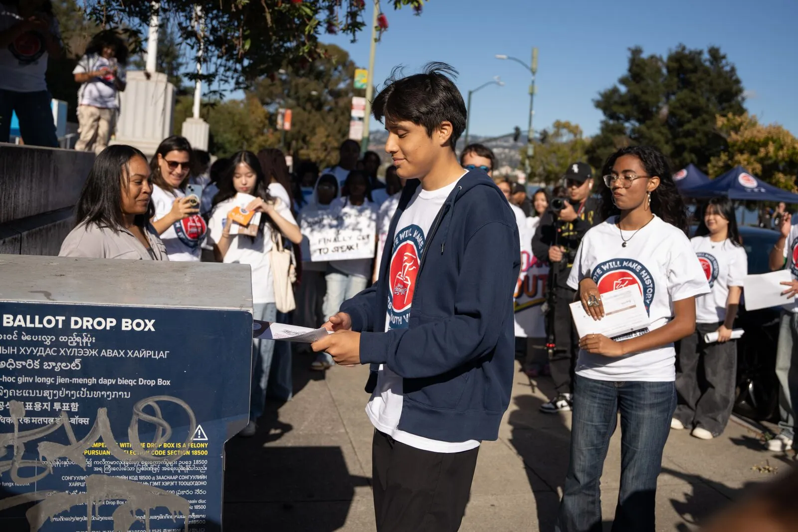 In Oakland, 16 and 17-year olds can vote in school board elections. Here’s a guide for teen voters