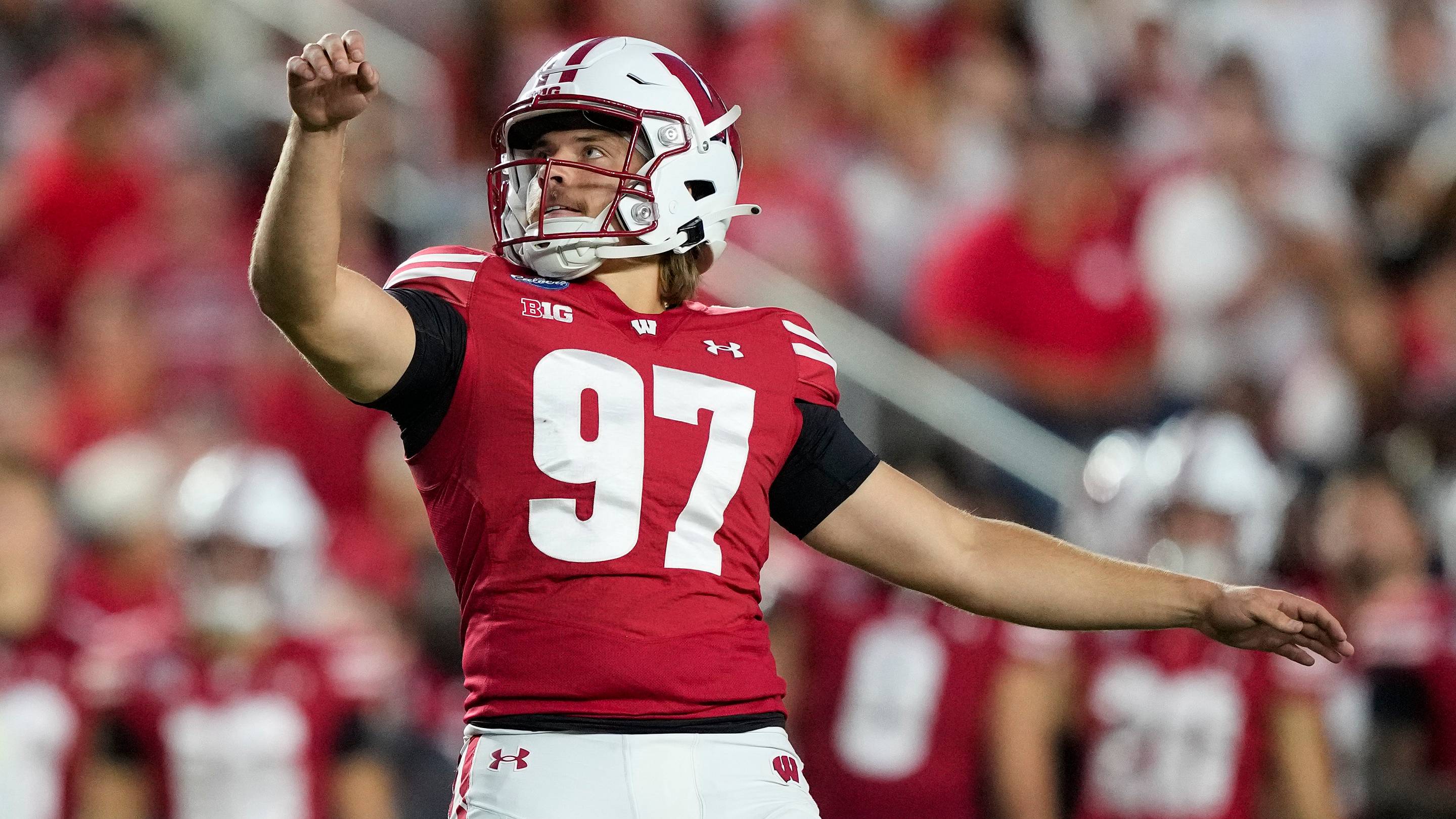 One of Wisconsin Football's Biggest Question Marks is now a 'Weapon' for the Badgers