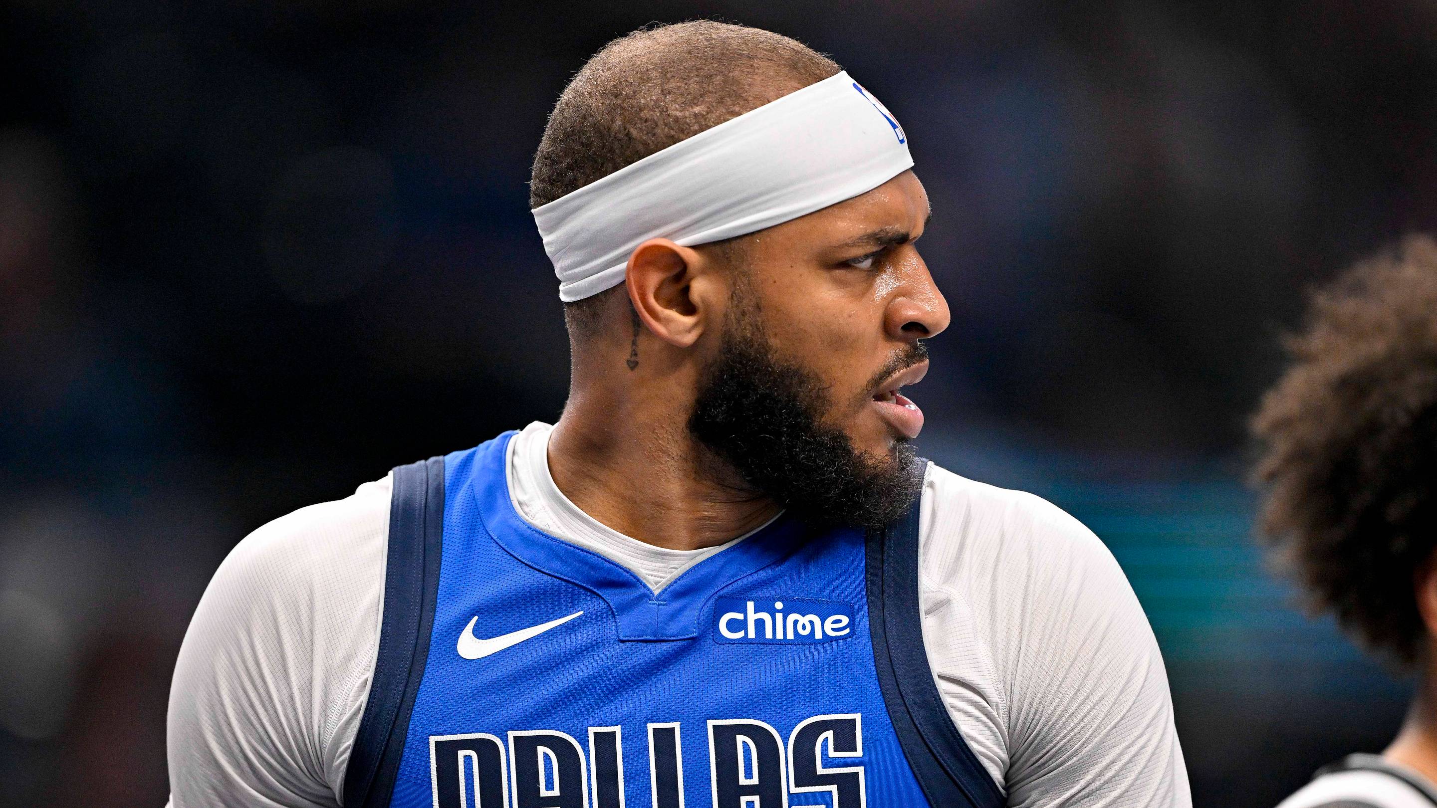 Could the Mavericks Have a Surprise Change for the Starting Center?