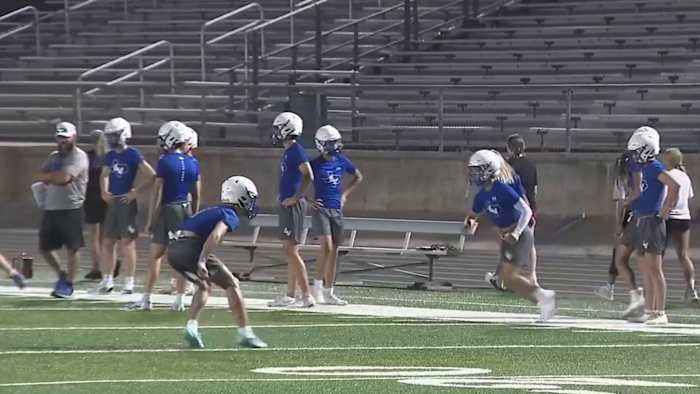 La Vernia, Navarro excited to continue rivalry in Week 4 BGC Game of the Week