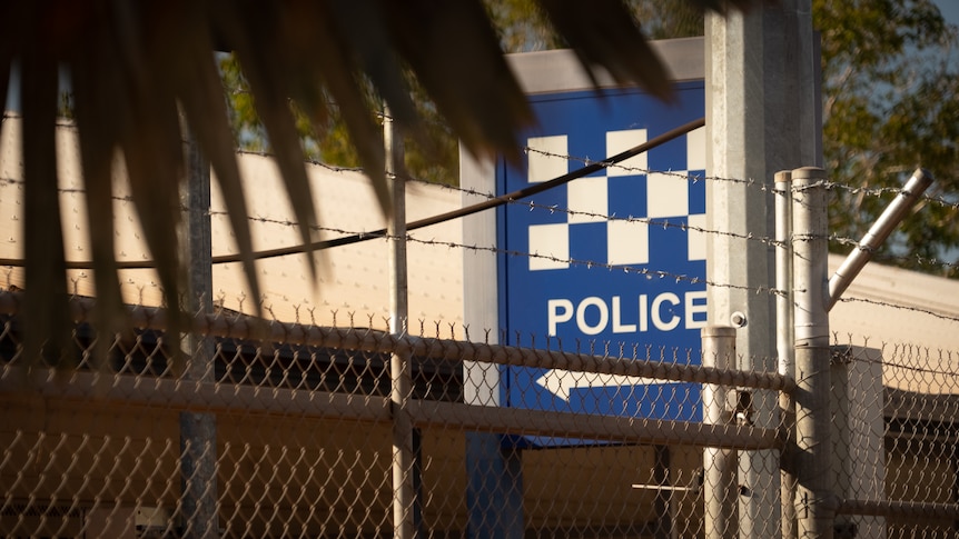 Up to 100 people in Wadeye 'disturbance', some armed with bows, spears