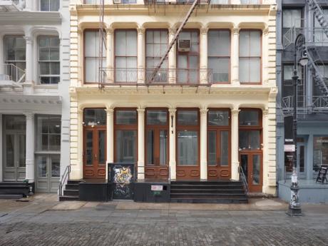 Dealers make moves around Manhattan