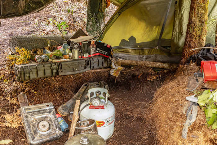 Inquiry into New Zealand man who hid his kids in forest for years lambasts officials' actions