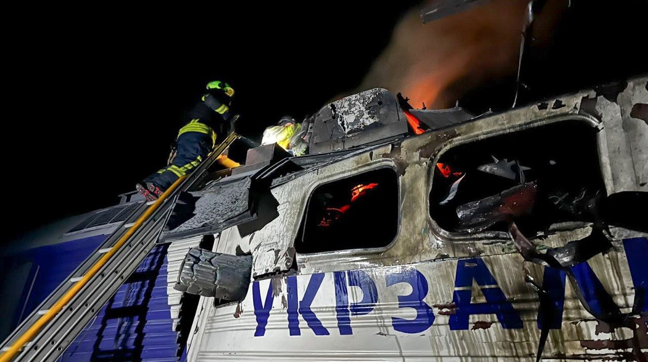 Russians attack diesel locomotive in Volyn, hit Kherson and Dnipropetrovsk oblasts: four injured