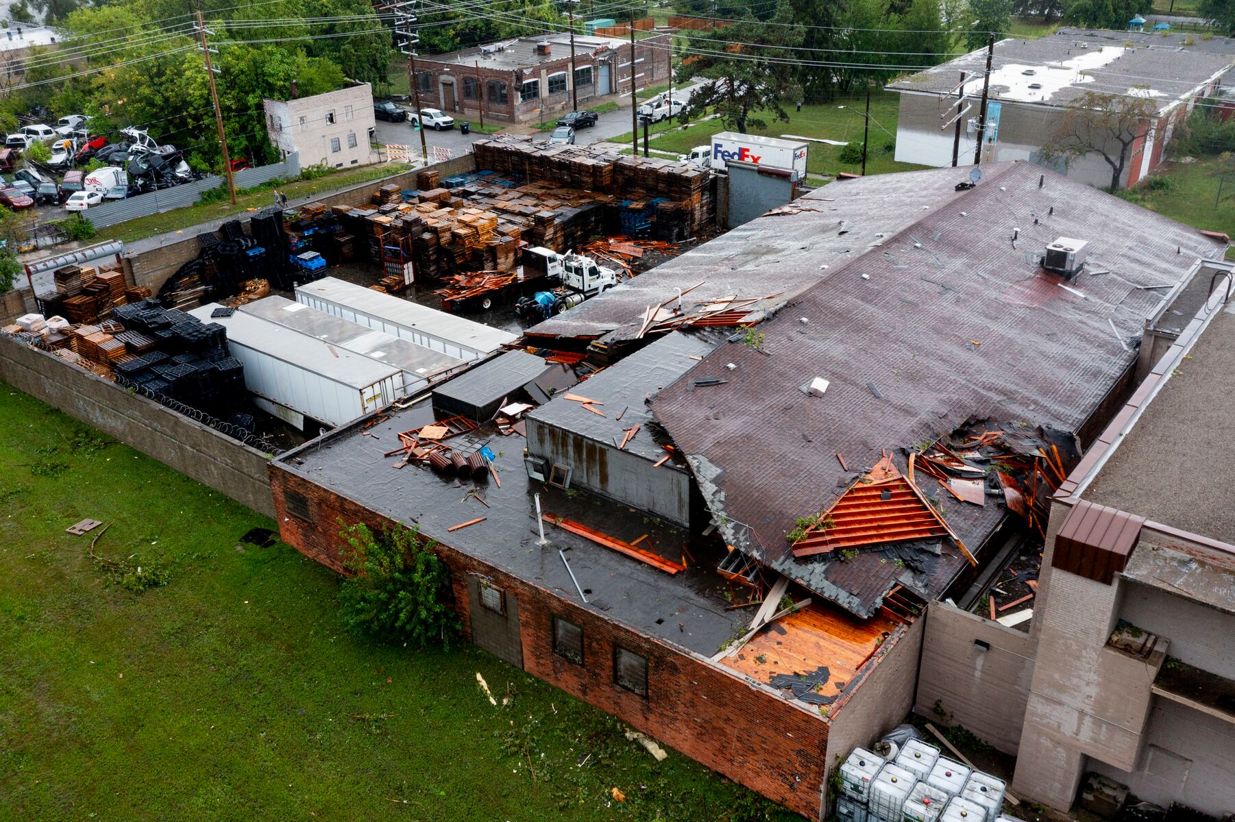 Detroit tornado damaged 101 properties, 9 may need emergency demolition