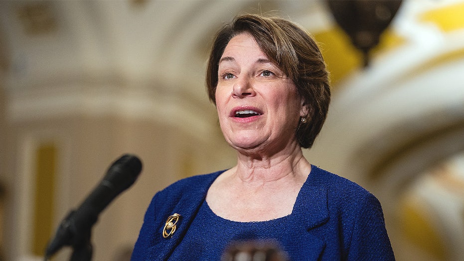 Klobuchar's NFL post backfires when internet notices glaring problem with her outfit choice: 'Fraud runs deep'