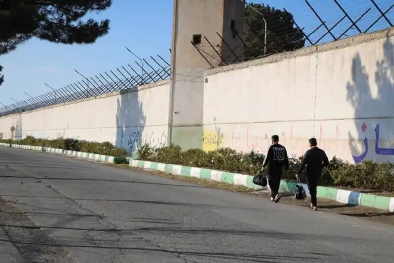 49 prisoners to be extradited from Iraq to Iran: official