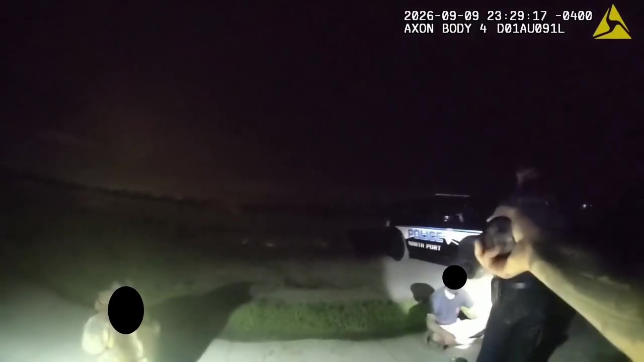 Florida shark-tooth hunt ends with 5 arrests
